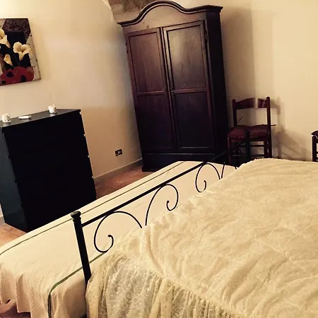 Nel Centro Storico Монополи